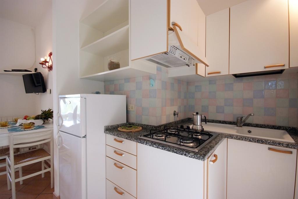 Casa Vacanze Dino Apartment กาโปลิเวรี ภายนอก รูปภาพ