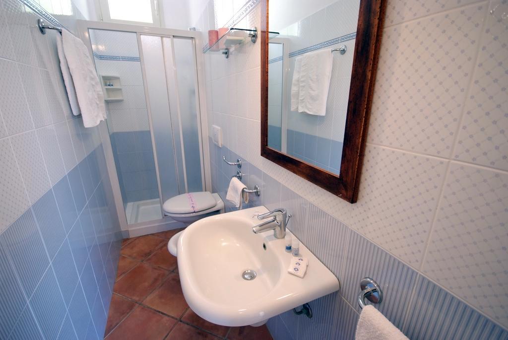 Casa Vacanze Dino Apartment กาโปลิเวรี ภายนอก รูปภาพ